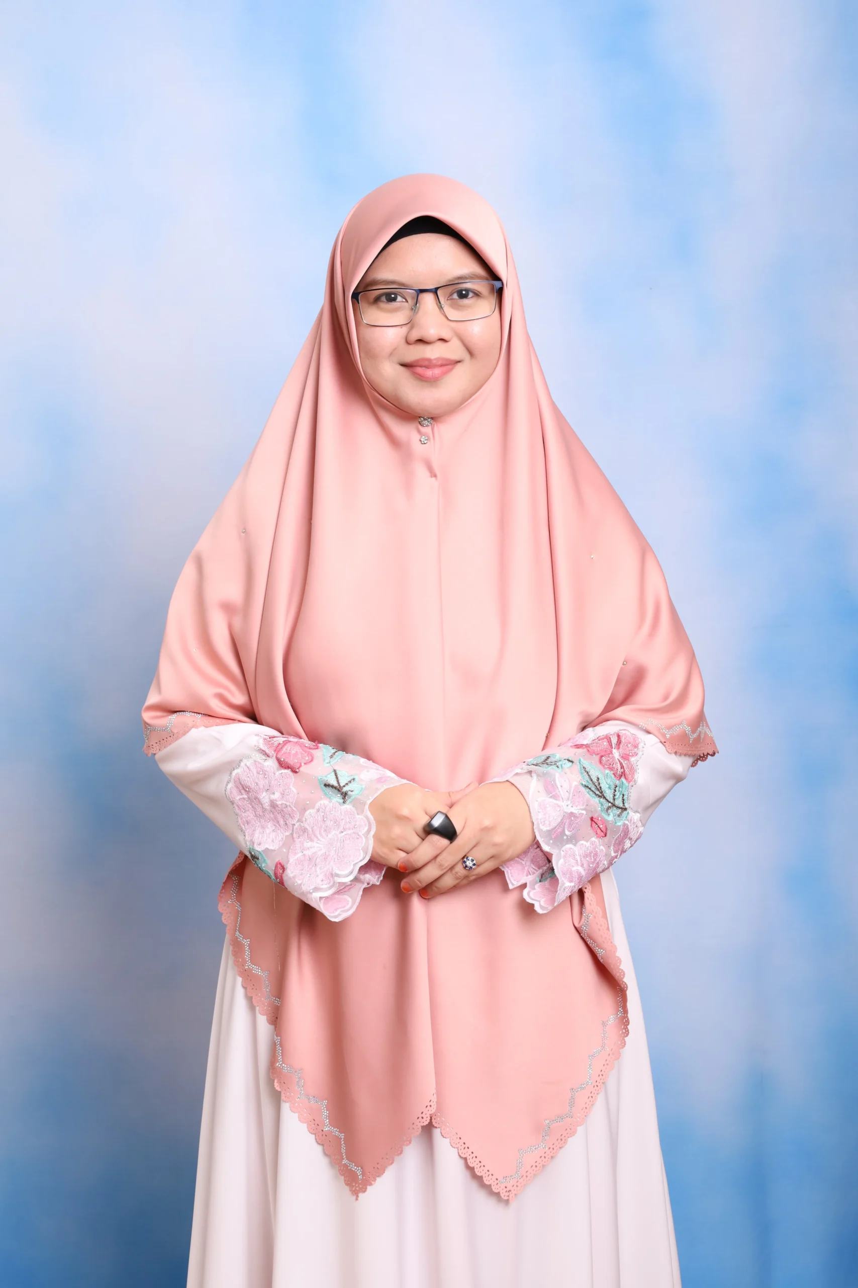 Ustazah Raudhah Rozli